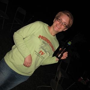 Meet your Posher, Leslie